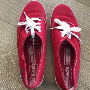 ❤ Keds Taylor Swift Red Sneaker Shoes